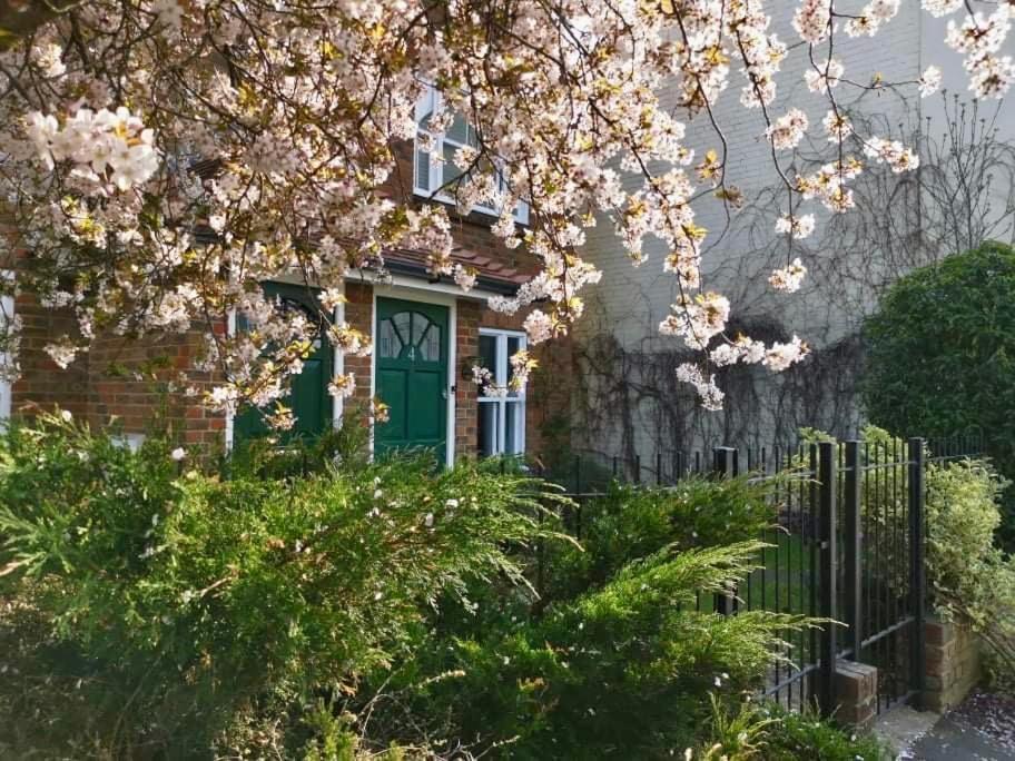 Flat 4 Summertown Court Oxford Exterior photo